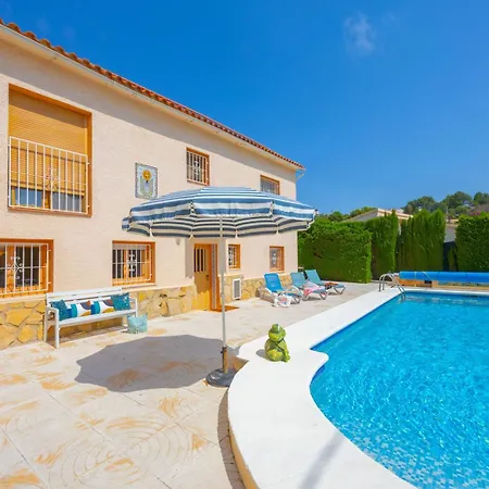 Willa Maryline - Plusholidays *