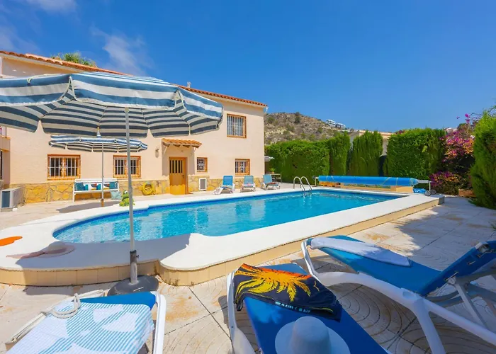 Maryline - Plusholidays Willa