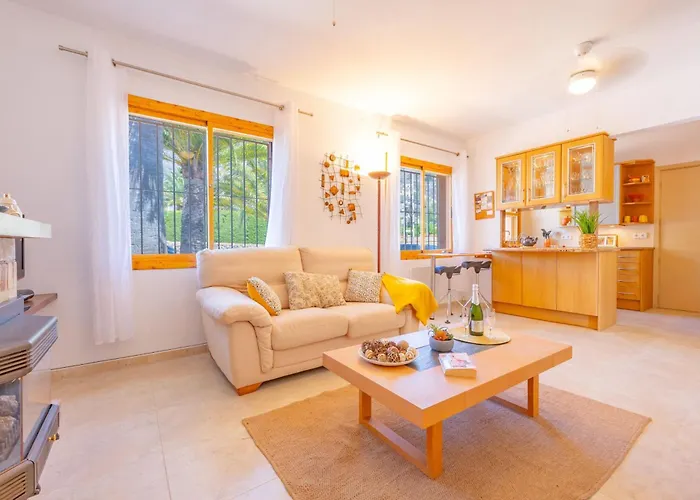 Maryline - Plusholidays