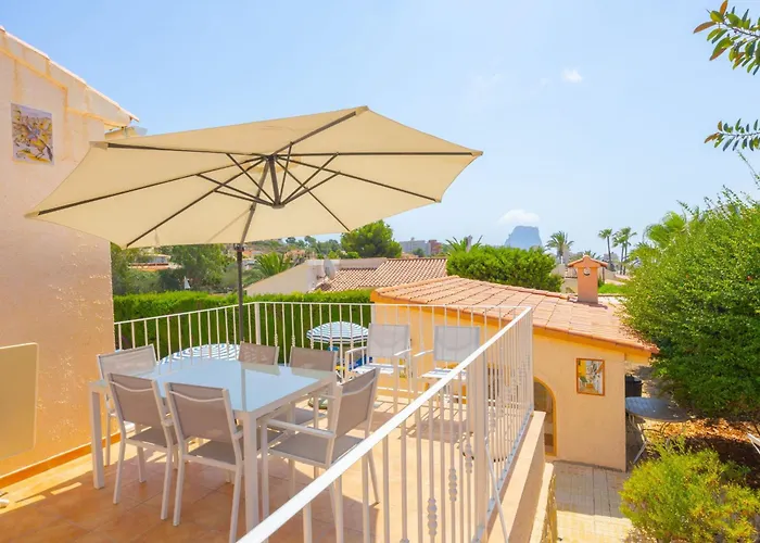 Maryline - Plusholidays Willa Calpe