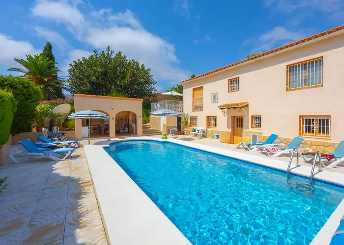 Maryline - Plusholidays Willa *