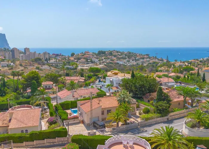 Maryline - Plusholidays Willa