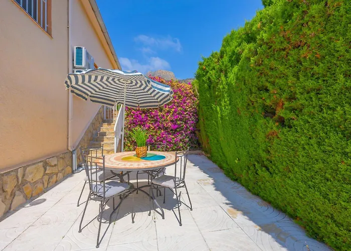 Maryline - Plusholidays *