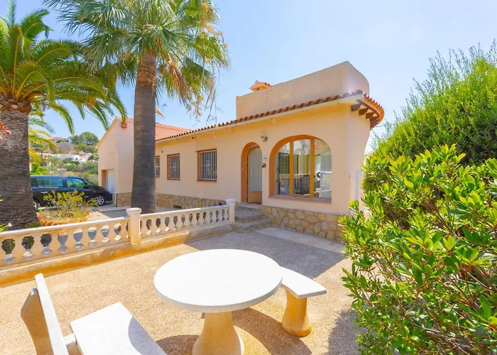 Willa Maryline - Plusholidays *